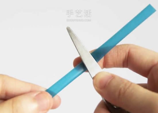 吸管編花的圖解教程 插入花瓶做成漂亮插花 -  itrip.net.cn