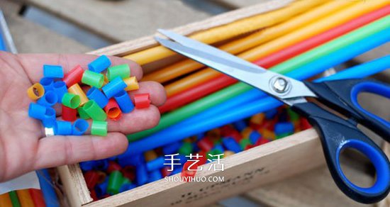 絢麗的頸間彩虹！吸管手工制作美麗項鏈的方法 -  itrip.net.cn