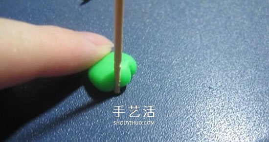 做一只可愛的豆糕蛙 橡皮泥制作小青蛙圖解 -  itrip.net.cn