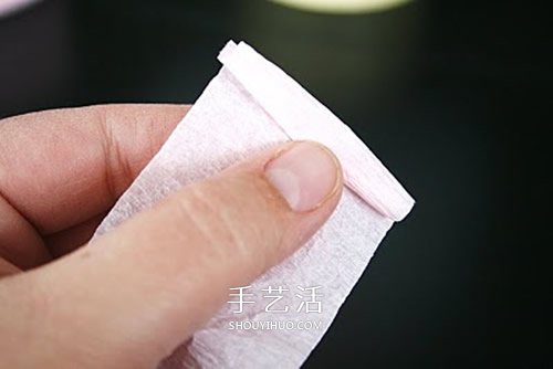 皺紋紙做玫瑰花球的方法 唯美的婚慶裝飾物！ -  itrip.net.cn