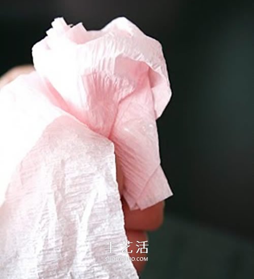 皺紋紙做玫瑰花球的方法 唯美的婚慶裝飾物！ -  itrip.net.cn