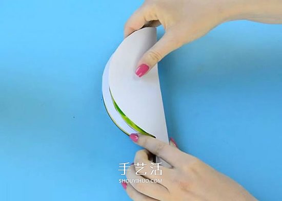 植樹(shù)節(jié)手工小制作 用卡紙做立體大樹(shù)的方法 -  itrip.net.cn