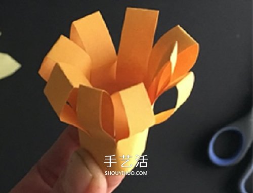 手工卡紙花的做法圖解 幼兒制作立體花朵教程 -  itrip.net.cn