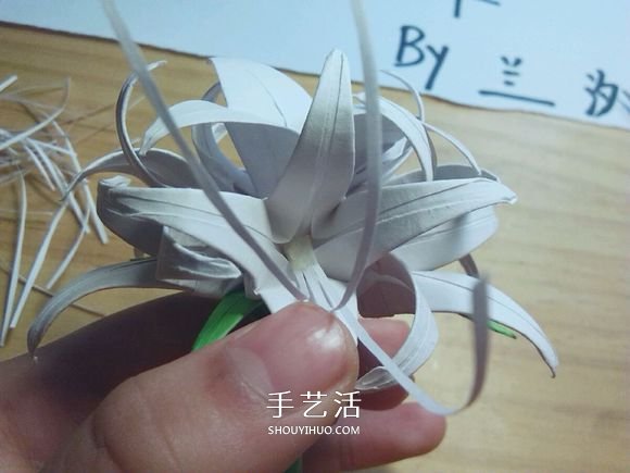 曼陀羅華的折法圖解 手工怎么折白色彼岸花 -  itrip.net.cn
