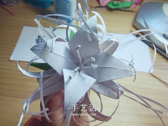 曼陀羅華的折法圖解 手工怎么折白色彼岸花 -  itrip.net.cn