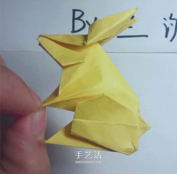 詳細(xì)的折紙圖解過程 帶你學(xué)立體兔子的折法 -  itrip.net.cn