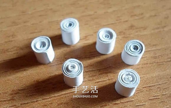 詳細(xì)的雪花衍紙教程圖解 DIY美麗的新年掛飾 -  itrip.net.cn