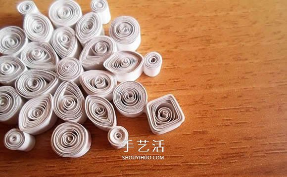 詳細(xì)的雪花衍紙教程圖解 DIY美麗的新年掛飾 -  itrip.net.cn