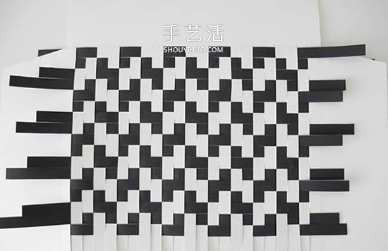 編織風(fēng)書皮的包法圖解 卡紙手工制作雙色書皮 -  itrip.net.cn