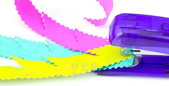 幼兒園做小鳥(niǎo)的教程 卷紙筒小鳥(niǎo)手工制作 -  itrip.net.cn