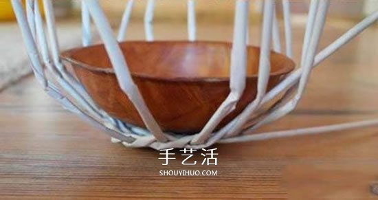 用報紙編織蘑菇的方法圖解 逼真又可愛！ -  itrip.net.cn