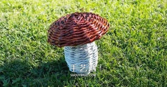 用報紙編織蘑菇的方法圖解 逼真又可愛！ -  itrip.net.cn