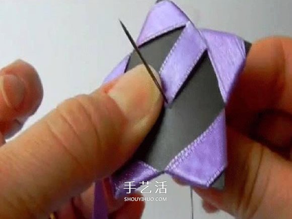 絲帶編花的教程 手工絲帶五角花的編法圖解 -  itrip.net.cn