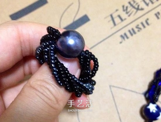 時(shí)尚串珠手鏈DIY圖解 還能用作不扯頭發(fā)的發(fā)飾 -  itrip.net.cn