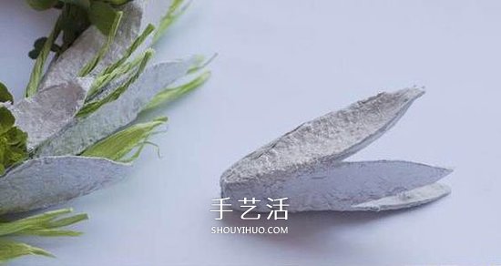 幼兒園手工花環(huán)怎么做 小清新雞蛋托花環(huán)DIY -  itrip.net.cn