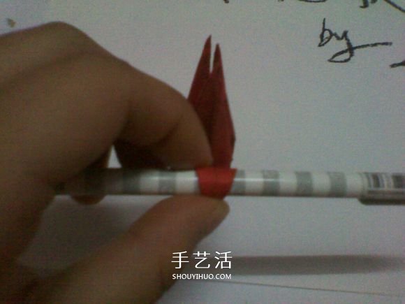 彼岸花的折法步驟圖解 詳細(xì)折紙彼岸花的過程 -  itrip.net.cn