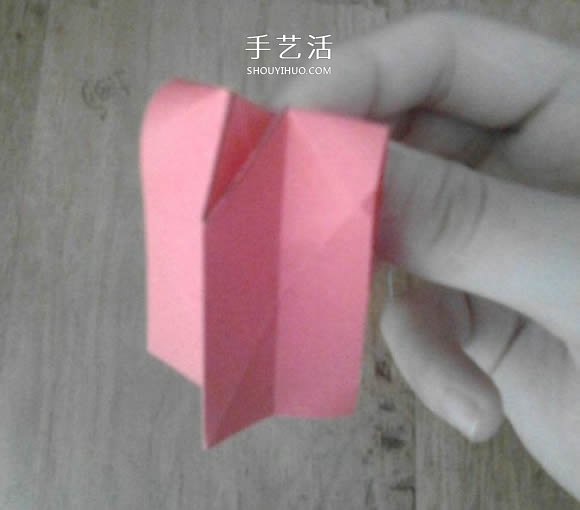 手工星空花球的折法圖解 就像鏤空的發(fā)光星星 -  itrip.net.cn