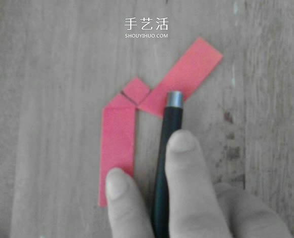 手工星空花球的折法圖解 就像鏤空的發(fā)光星星 -  itrip.net.cn