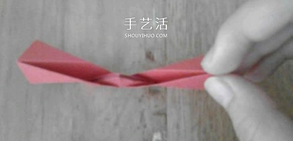 手工星空花球的折法圖解 就像鏤空的發(fā)光星星 -  itrip.net.cn