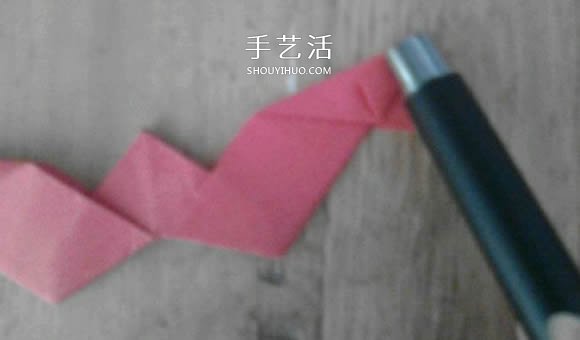 手工星空花球的折法圖解 就像鏤空的發(fā)光星星 -  itrip.net.cn