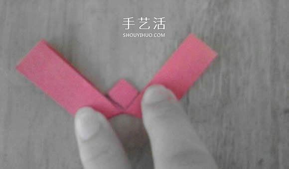 手工星空花球的折法圖解 就像鏤空的發(fā)光星星 -  itrip.net.cn