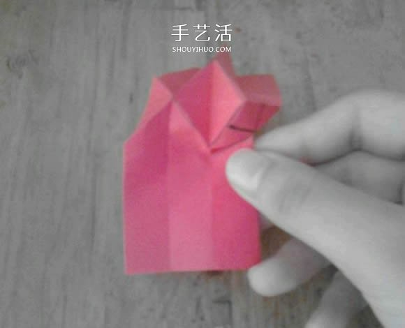 手工星空花球的折法圖解 就像鏤空的發(fā)光星星 -  itrip.net.cn