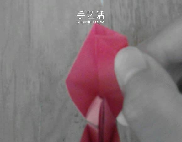 手工星空花球的折法圖解 就像鏤空的發(fā)光星星 -  itrip.net.cn