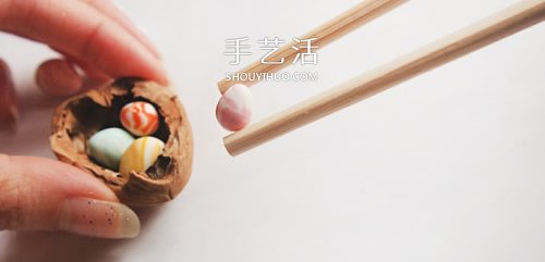 超可愛的粘土飾品 超輕粘土DIY制作復(fù)活節(jié)彩蛋 -  itrip.net.cn