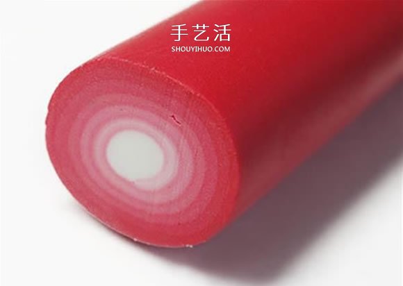 粘土草莓切片制作步驟圖解 做一個超逼真蛋糕 -  itrip.net.cn