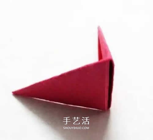 三角插小魚折法圖解 簡單熱帶小魚用三角插做 -  itrip.net.cn