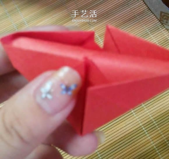 即將完全開(kāi)花的荷花的折紙方法圖解過(guò)程 -  itrip.net.cn