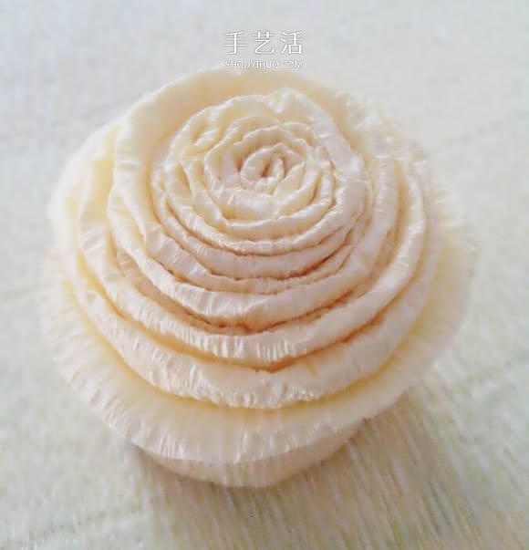 超像蛋糕的花朵！皺紋紙手工制作蛋糕花圖解 -  itrip.net.cn