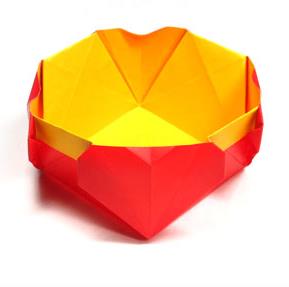 帶愛(ài)心紙盒子的折法 有四個(gè)心形收納盒的折法 -  itrip.net.cn