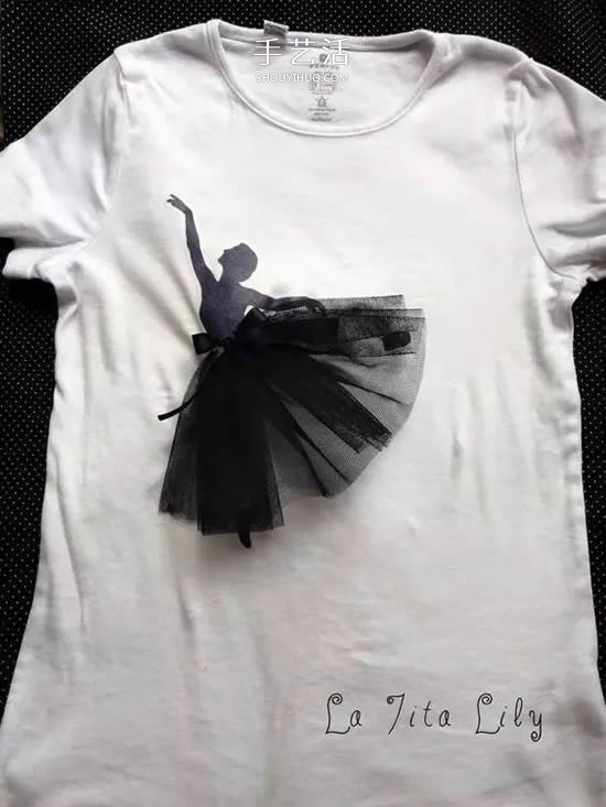 媽媽在女兒衣服上的創(chuàng)意畫 小伙伴們都羨慕！ -  itrip.net.cn