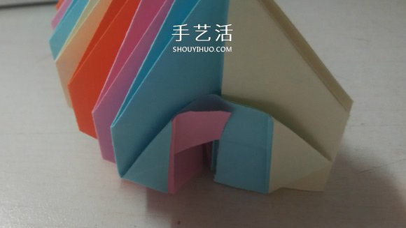 可以隨意翻內(nèi)翻外！變換紙花球折紙方法圖解 -  itrip.net.cn