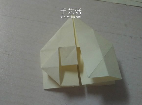 可以隨意翻內(nèi)翻外！變換紙花球折紙方法圖解 -  itrip.net.cn