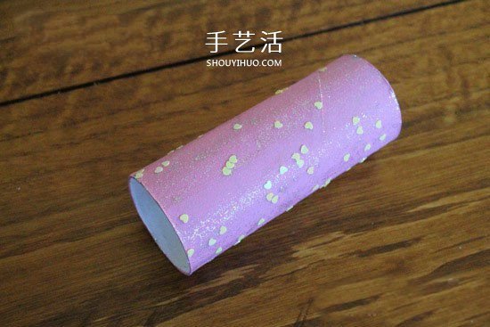 衛(wèi)生紙筒做小魚(yú)的方法 簡(jiǎn)單幼兒園廢物利用DIY -  itrip.net.cn
