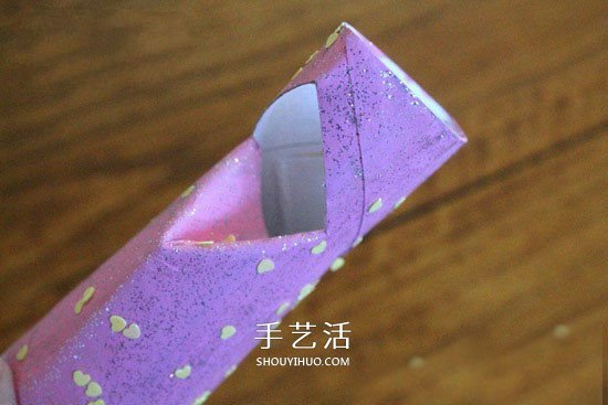 衛(wèi)生紙筒做小魚(yú)的方法 簡(jiǎn)單幼兒園廢物利用DIY -  itrip.net.cn
