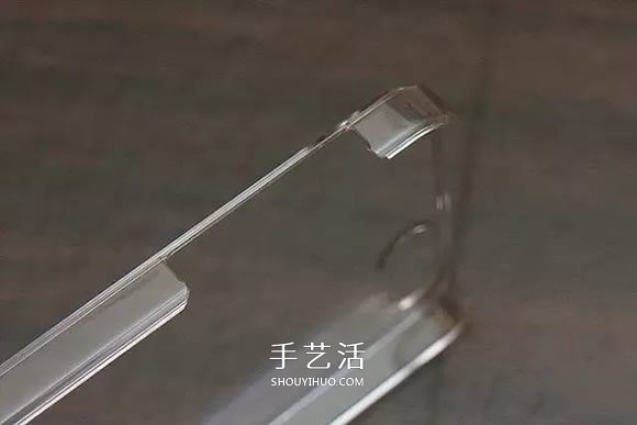 易拉罐怎么做手機殼 自制男人味十足的手機殼 -  itrip.net.cn