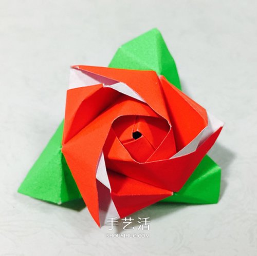 創(chuàng)意情人節(jié)折紙：可變玫瑰花的魔術(shù)方塊折法 -  itrip.net.cn