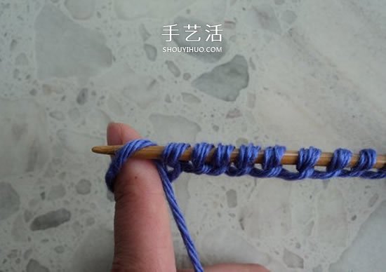兩種毛線搭配 手工編織漂亮地板鞋的織法圖解 -  itrip.net.cn