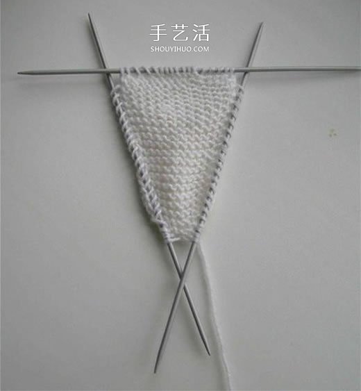 女寶寶保暖毛線鞋編織圖解 帶扣帶和花朵裝飾 -  itrip.net.cn