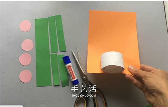 致敬頑強的仙人掌！用卷紙芯做仙人掌粘貼畫 -  itrip.net.cn