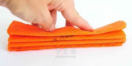幾張餐巾紙 做一朵立體紙花作為父親節(jié)禮物 -  itrip.net.cn
