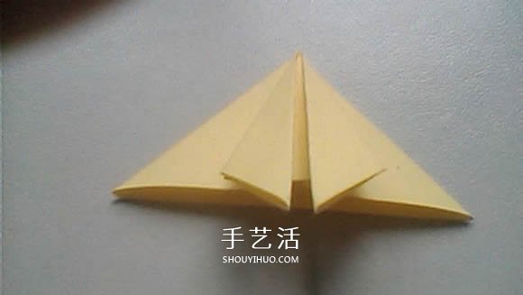 婚禮上的用花 立體百合的折紙方法圖解過程 -  itrip.net.cn