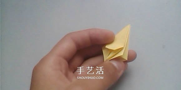婚禮上的用花 立體百合的折紙方法圖解過程 -  itrip.net.cn