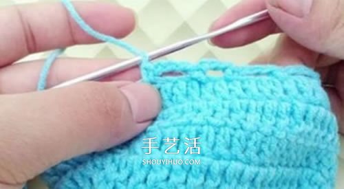冬天看電視時保護腳 手工鉤針編織保暖襪教程 -  itrip.net.cn