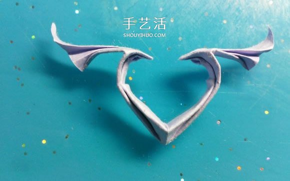 自帶翅膀會飛的心 手工折愛心翅膀的折法圖解 -  itrip.net.cn