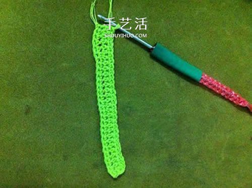 小巧可愛帶掛環(huán) 正方形杯墊的鉤針編織圖解 -  itrip.net.cn
