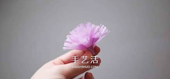 母親節(jié)紙花手工制作 皺紋紙做康乃馨的教程 -  itrip.net.cn